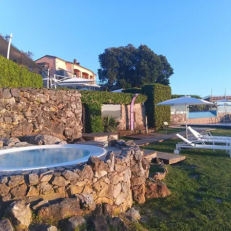 Cinque Terre House With Breakfast And Optional Access To Pool, Jacuzzi & Sauna