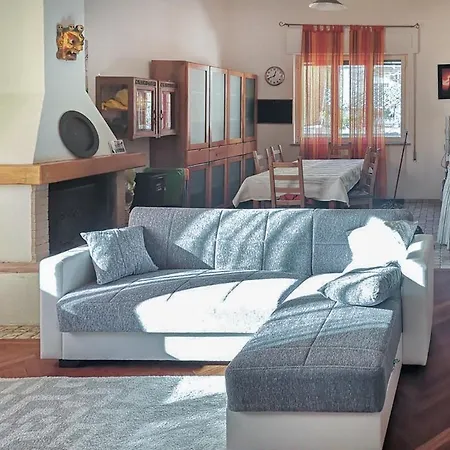 Cinque Terre House With Breakfast And Optional Access To Pool, Jacuzzi & Sauna Apartment Sarzana