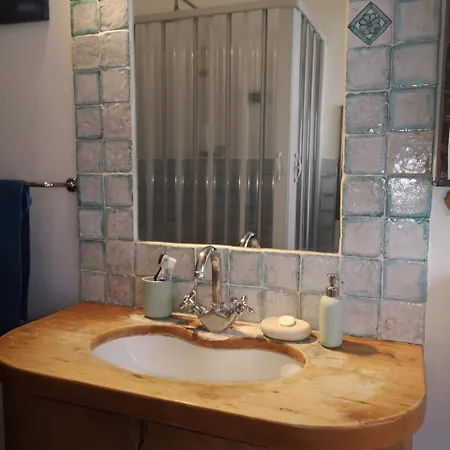 Cinque Terre House With Breakfast And Optional Access To Pool, Jacuzzi & Sauna Apartament *