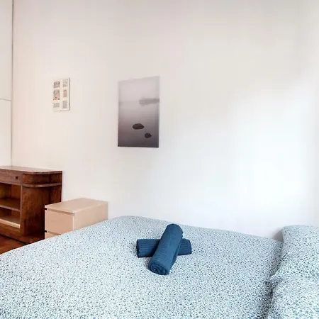 Apartament Cinque Terre House With Breakfast And Optional Access To Pool, Jacuzzi & Sauna Sarzana